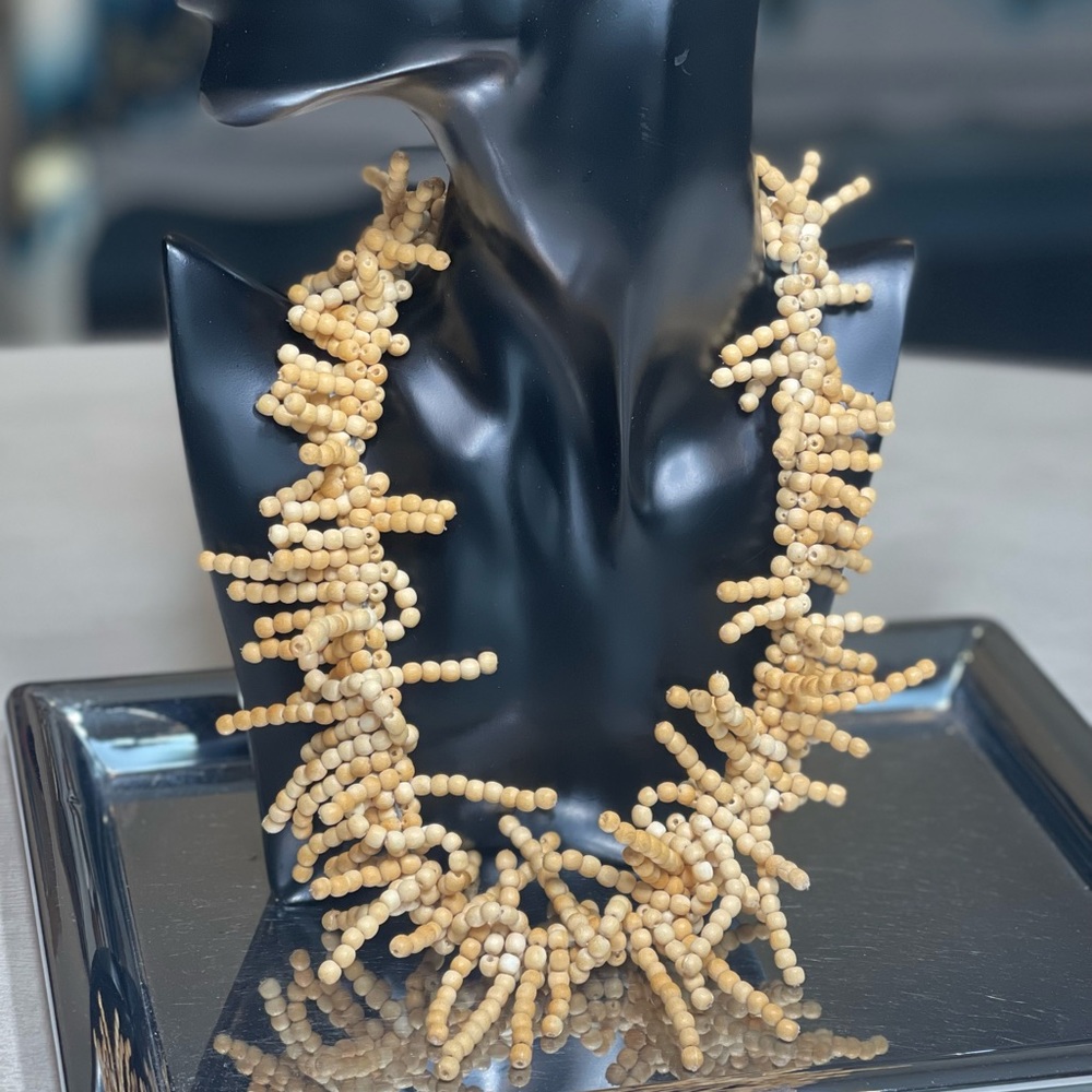 Banago necklace